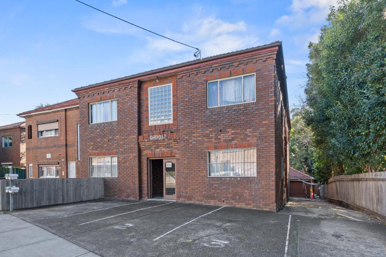 Burwood Newly Renovated 2 Bedroom Apartment Sidney Exterior foto